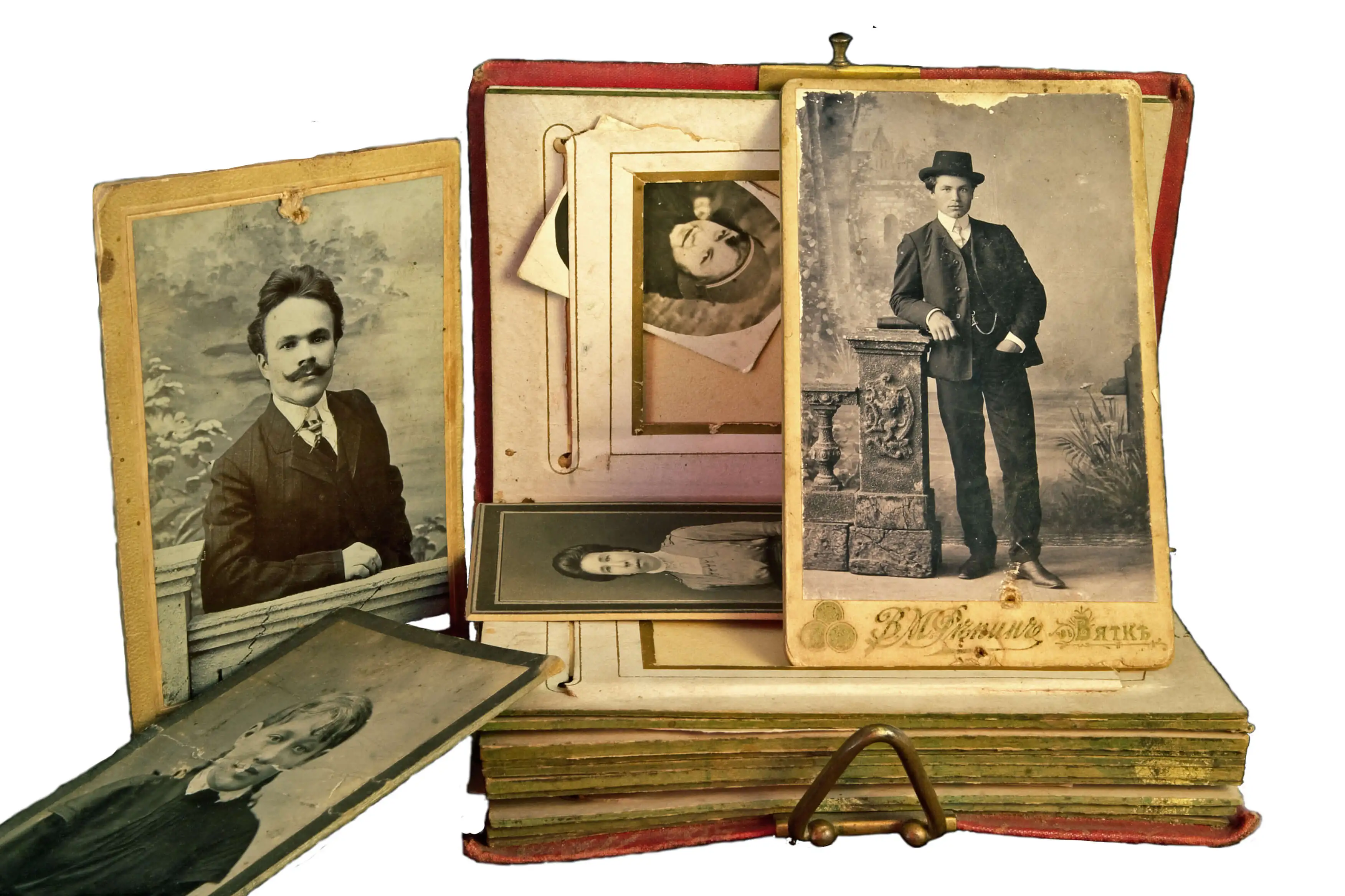 Historic Italian family photographs from genealogy research